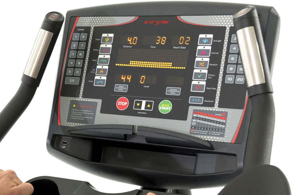 Circle Fitness B7 16-inch LED console